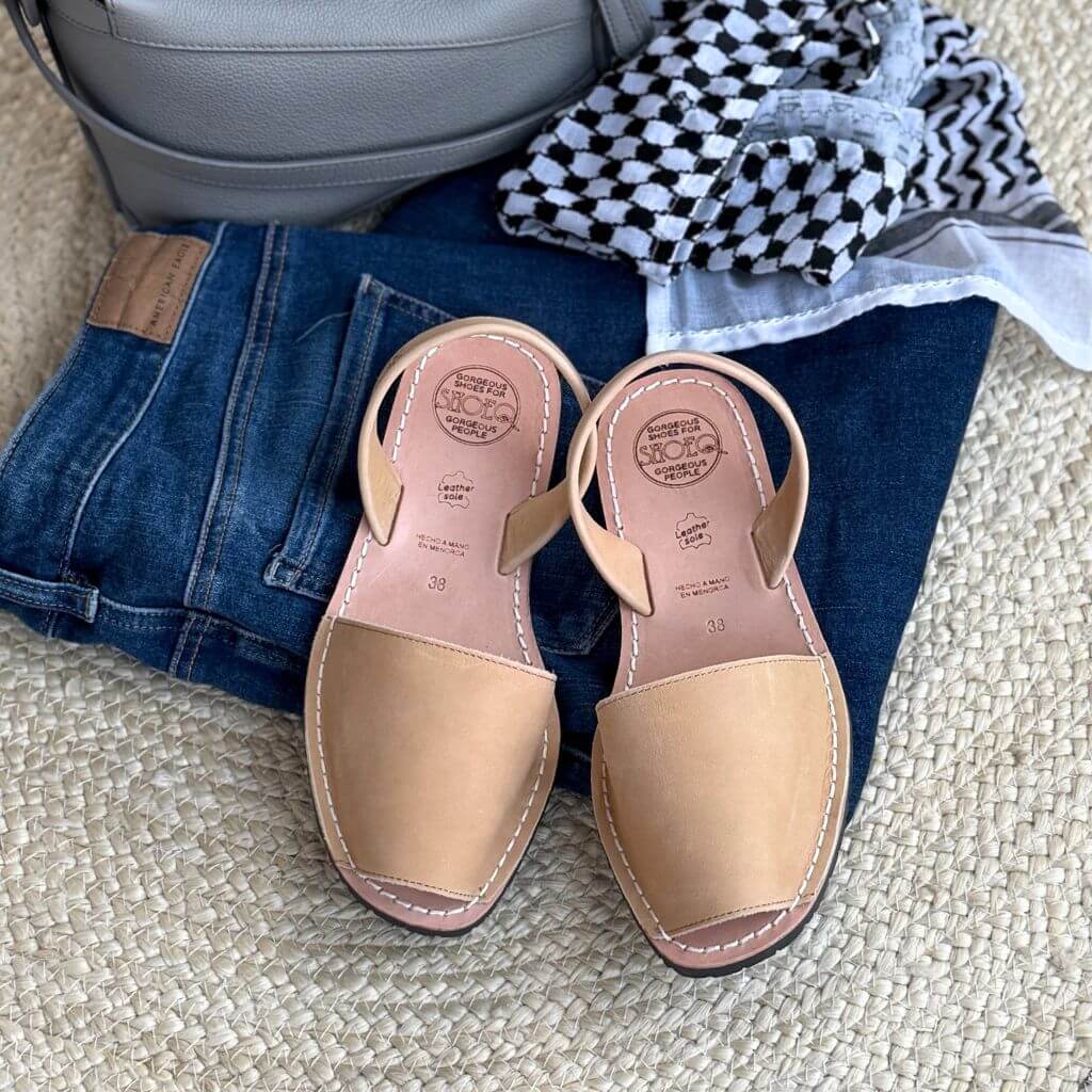 Classic Avarca in Honey