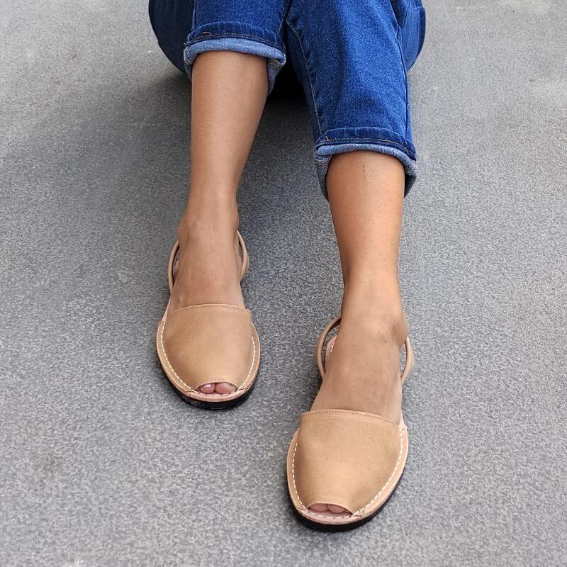 Classic Avarca in Caramel Leather